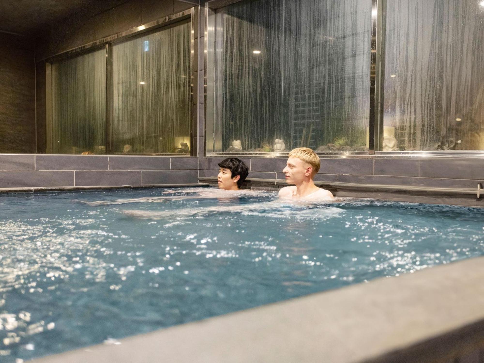 Hotel cápsula Anshin Oyado Shinjuku Ekimaeten Tokio