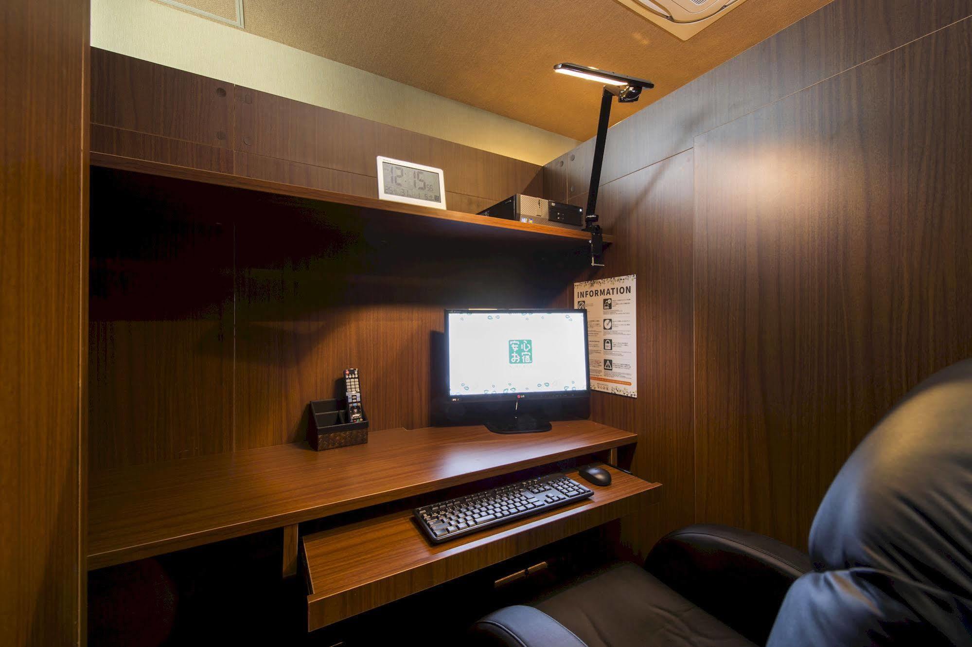 Kapselhotel Anshin Oyado Shinjuku Ekimaeten
